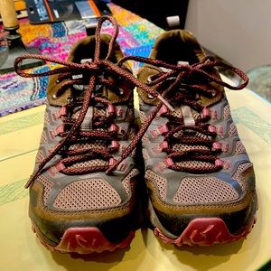 Womens Merrell vibram hiking shoes